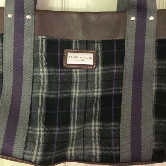 Tommy Hilfiger vintage purse - Picture 2 of 3
